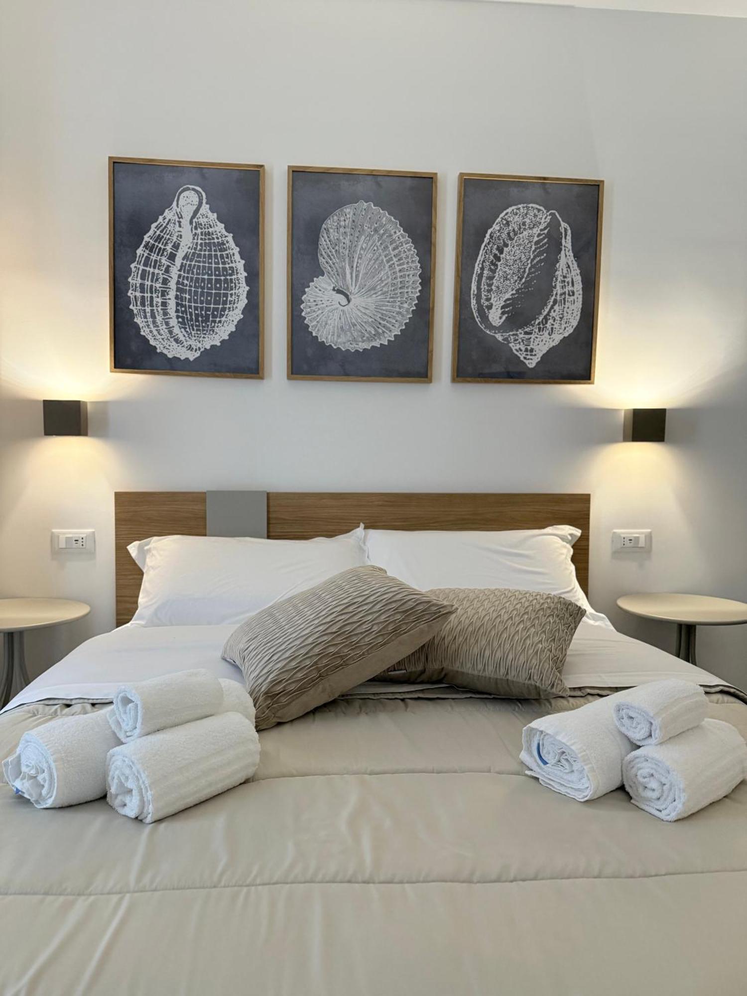 Santa Rosalia Suites Palermo Exterior photo